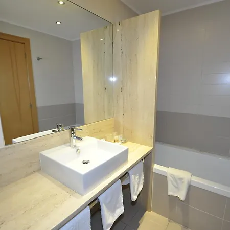 Palau De Girona 4*