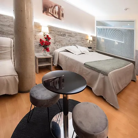 Palau De Girona Hotell