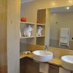 Отель Palau De Girona Сан-Жульян-де-Рамис